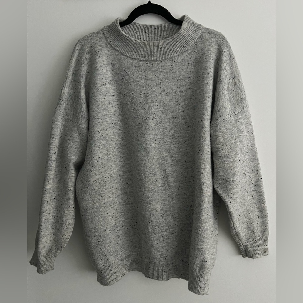 Women’s Crew Pullover Sweater